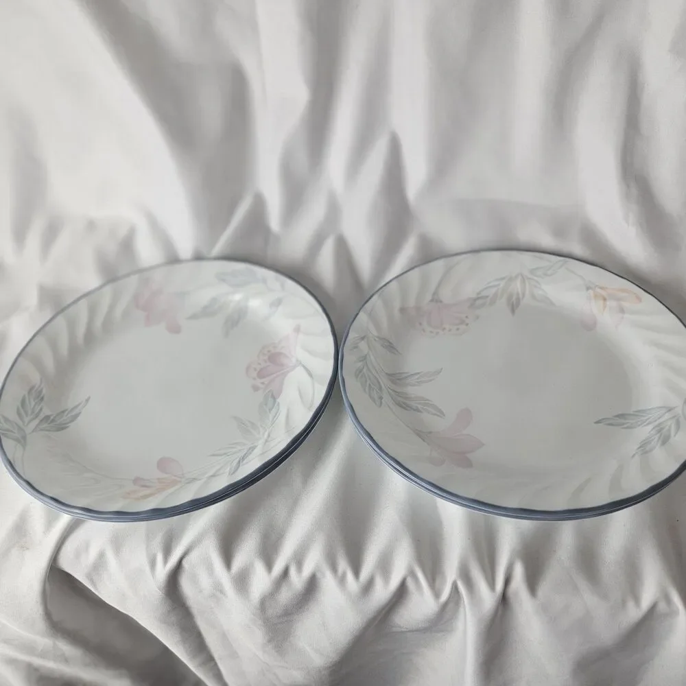 Corelle Pink Trio Bread Salad Plates Set Of 4